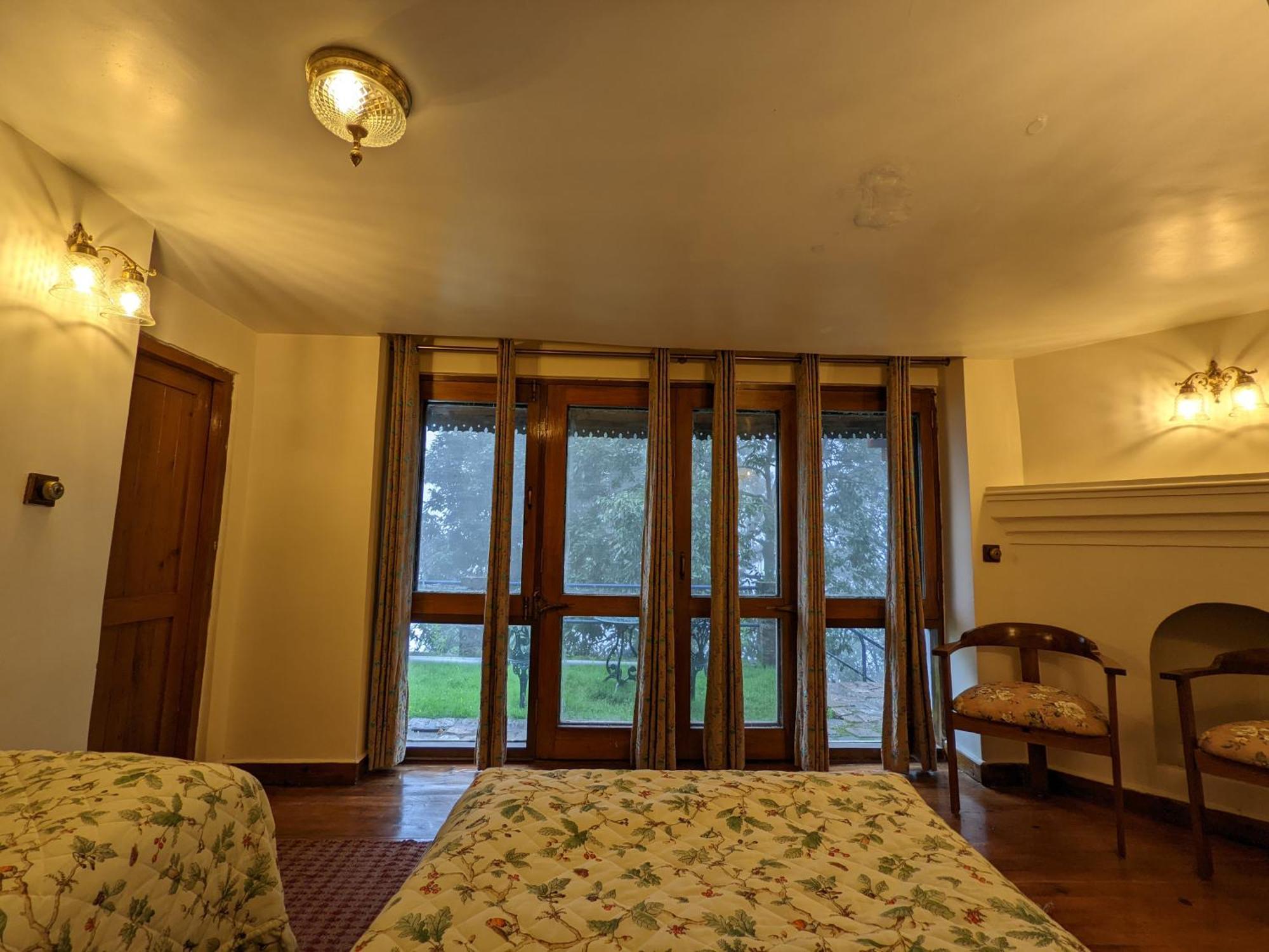 Hotel Blue Book At Gethia, Nainital Exterior foto