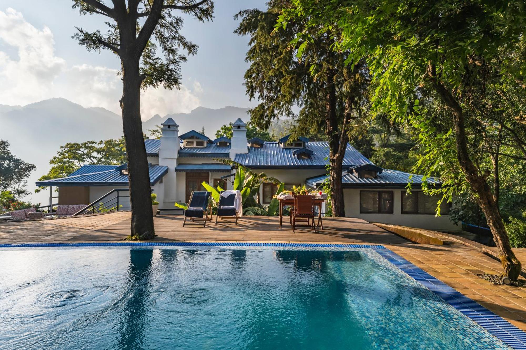 Hotel Blue Book At Gethia, Nainital Exterior foto